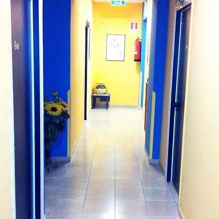 Santuario فندق بومبيي